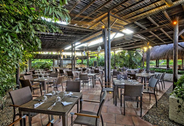 The Grill ESTELAR Playa Manzanillo Colombia - Cartagena The Grill ESTELAR Playa Manzanillo Colombia - Cartagena